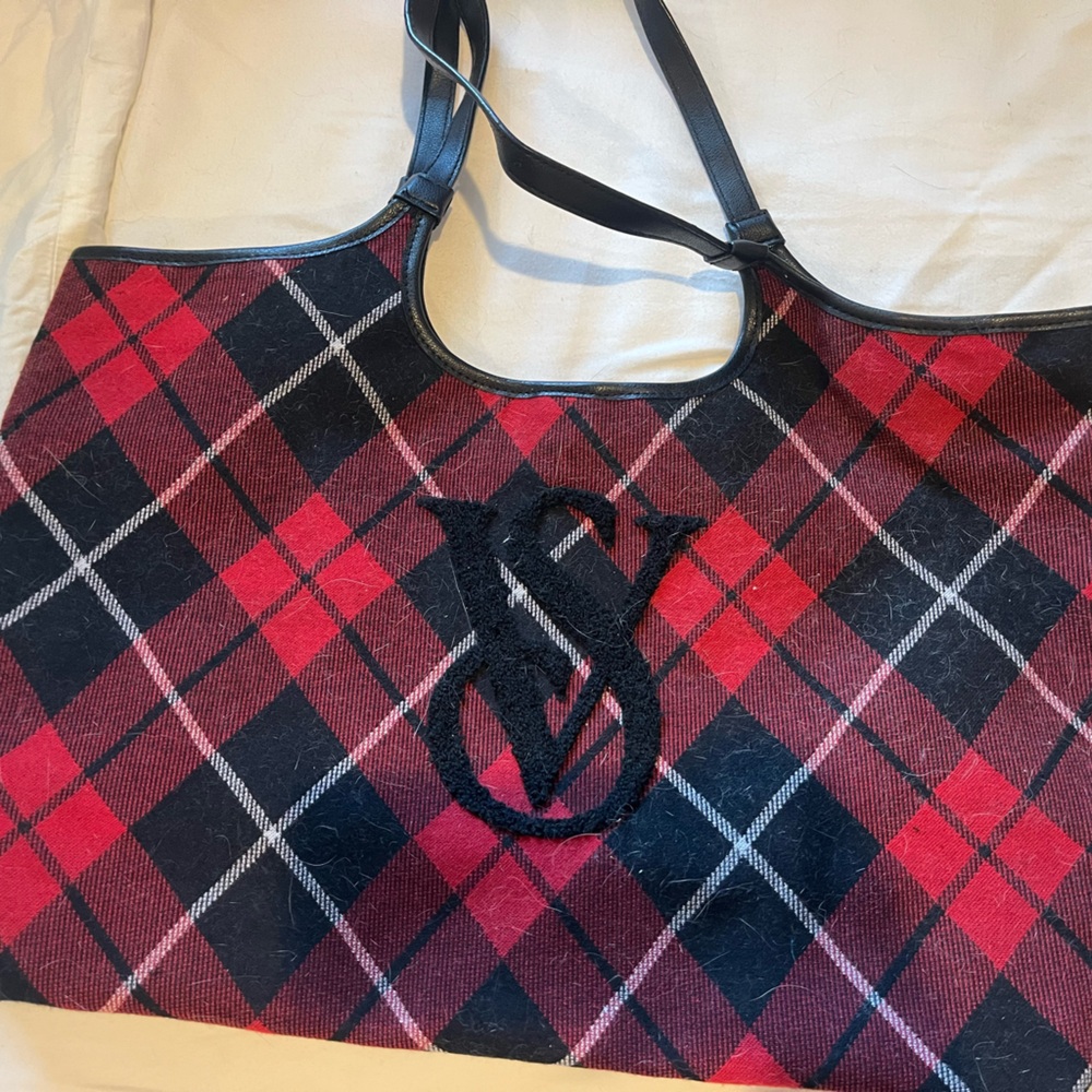 Victoria’s secret Tote Bag